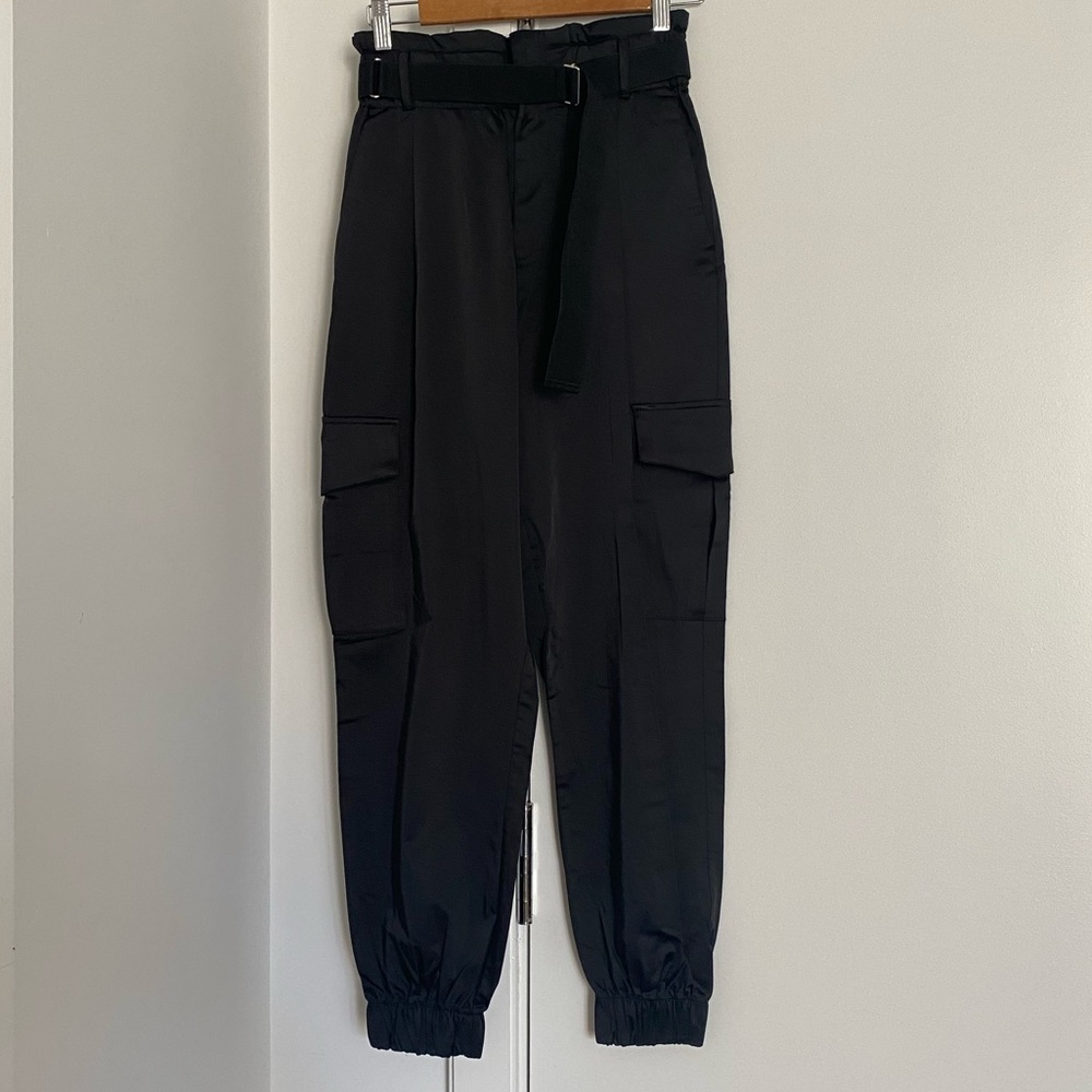 NWOT Zara women’s satin pants s